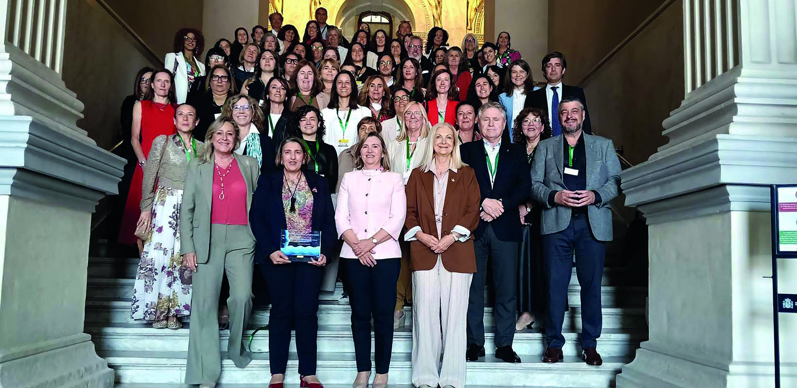 Listado vertical: foto en el MAPA de las mujeres del mar