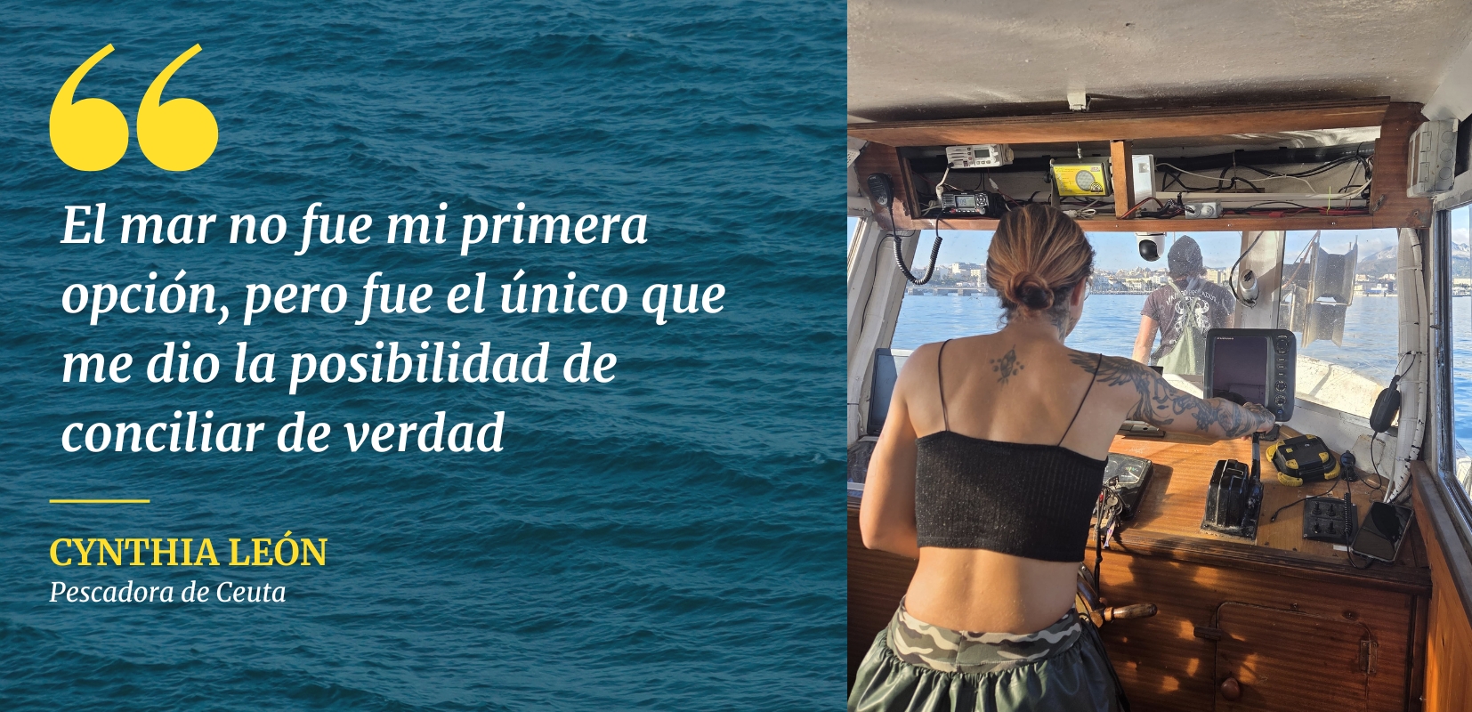 Cynthia León gobernando el Violeta 10 en su entrada a puerto.