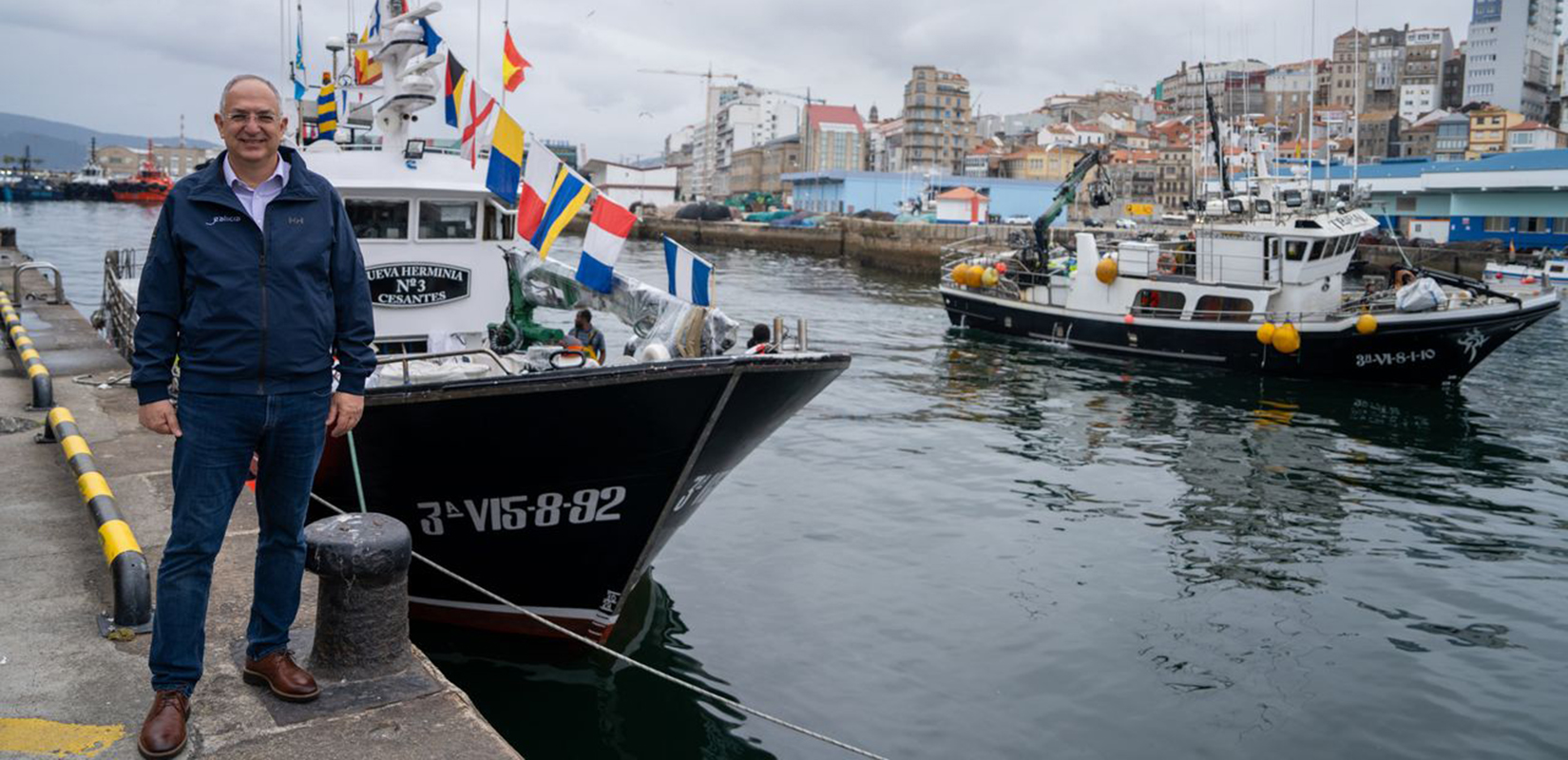 costas kadis en puerto vigo