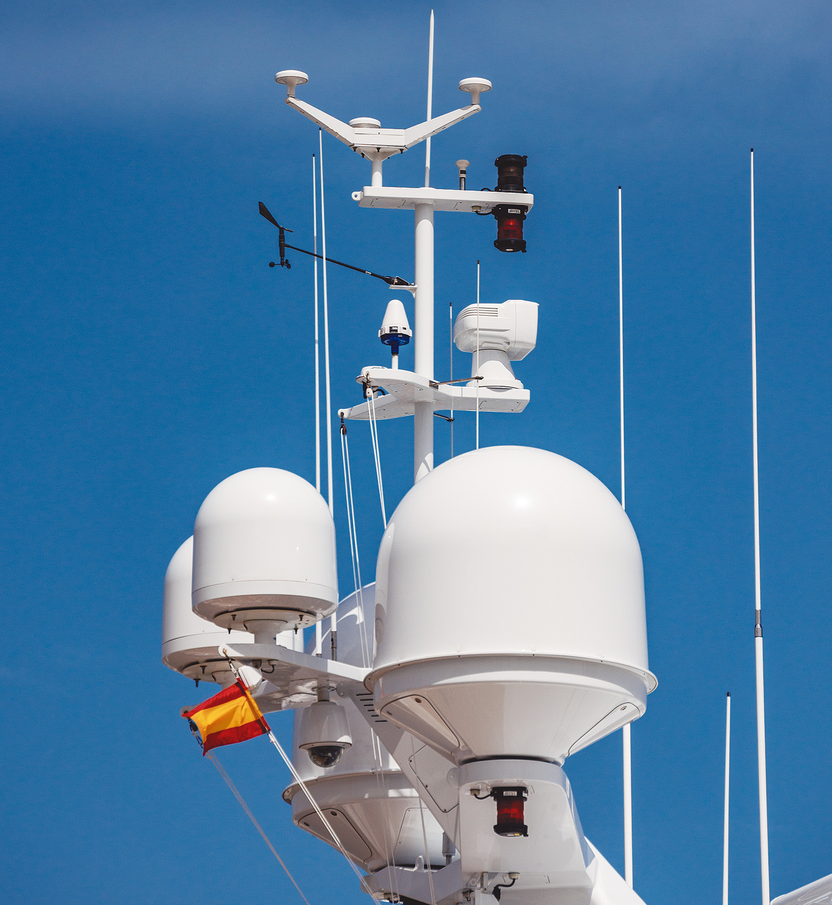 sistema de control satelital a bordo