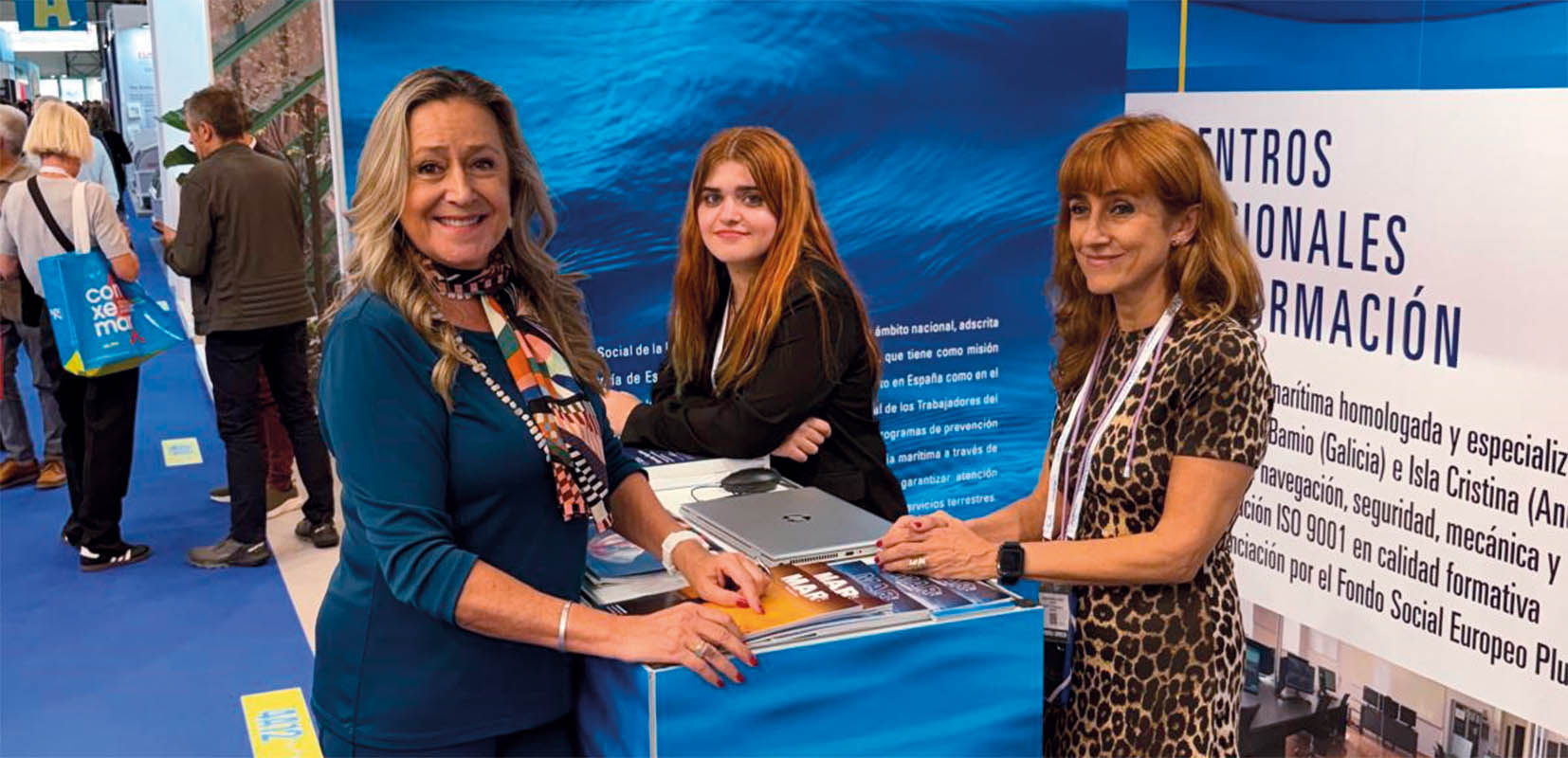 Listado vertical: Elena Martínez en el estand del ISM en la Feria Conxemar 2025