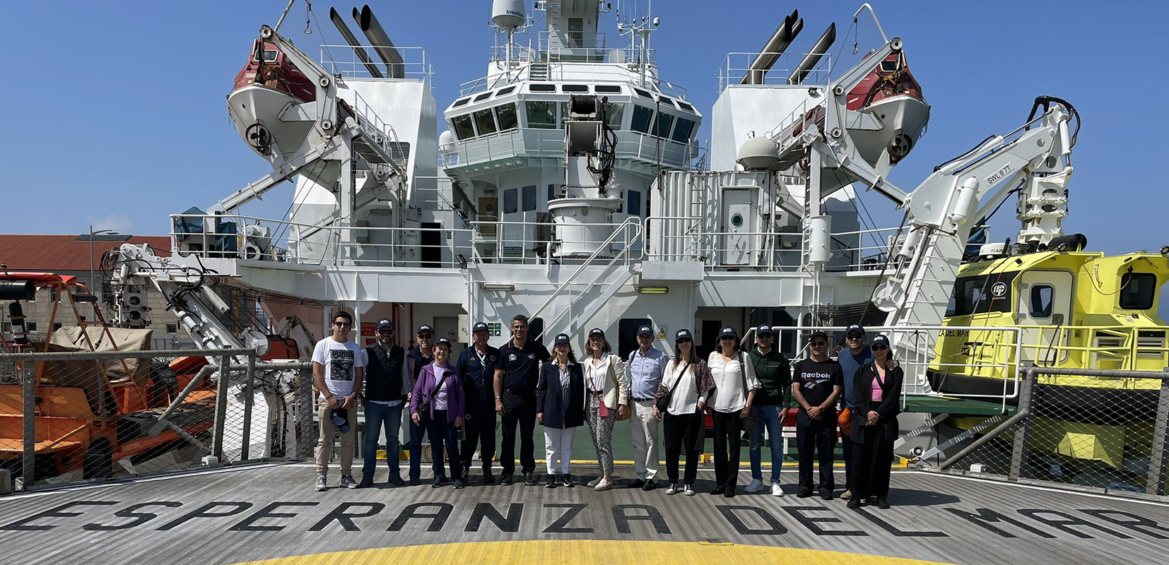 Miembros de 14 nacionalidades visitaron el Esperanza del Mar