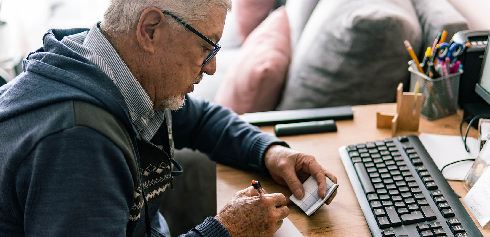 prensiones adulto mayor haciendo cálculos